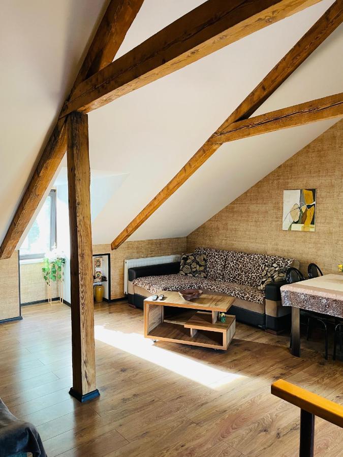 Beautiful Apartment On Atoneli Тбілісі Екстер'єр фото