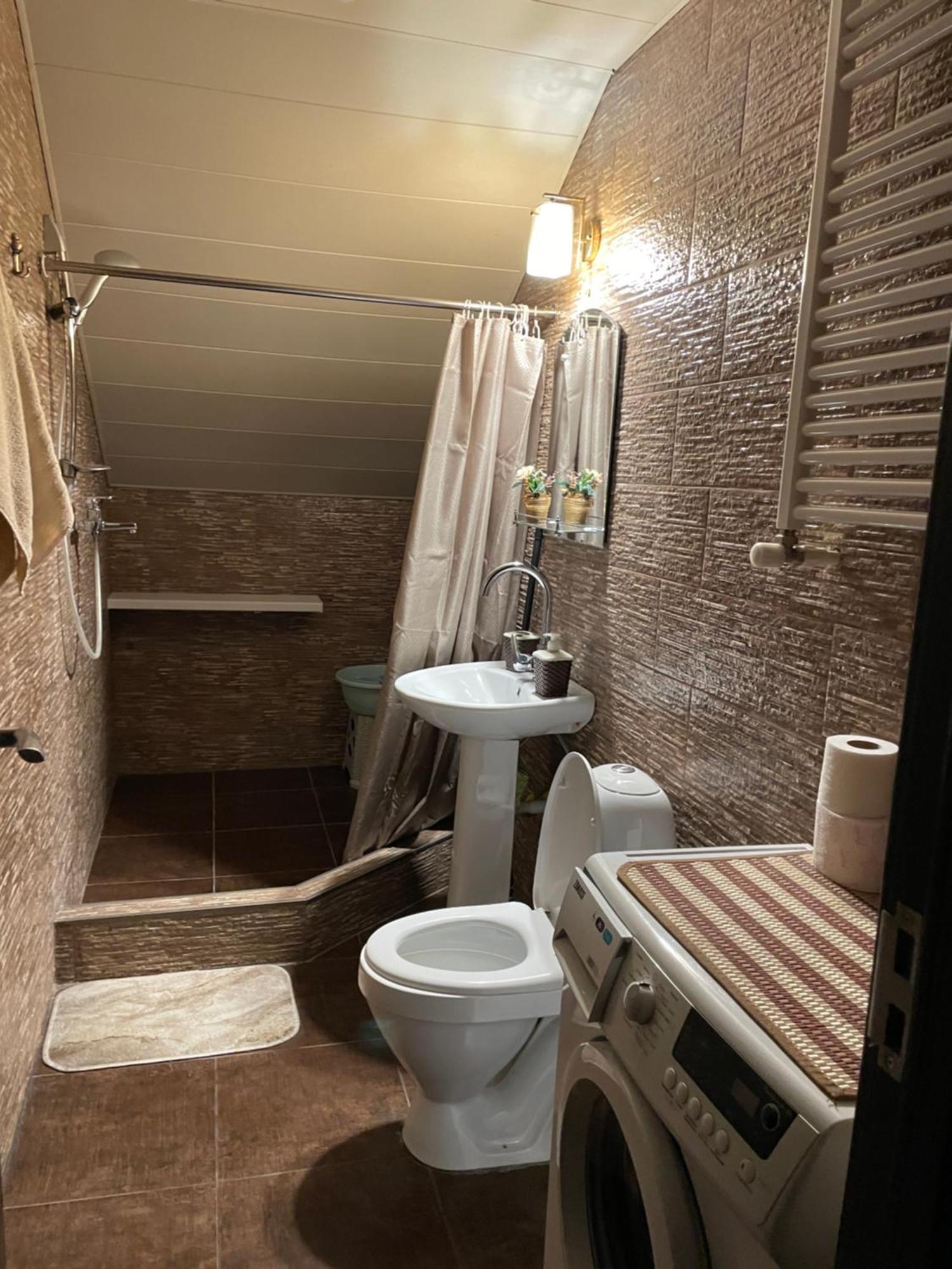 Beautiful Apartment On Atoneli Тбілісі Екстер'єр фото