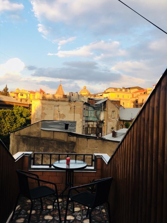 Beautiful Apartment On Atoneli Тбілісі Екстер'єр фото